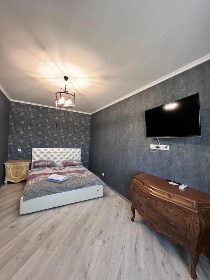 Уютная 1 Комнатная Квартира На Софии Русовой Apartment Kiev Luaran gambar